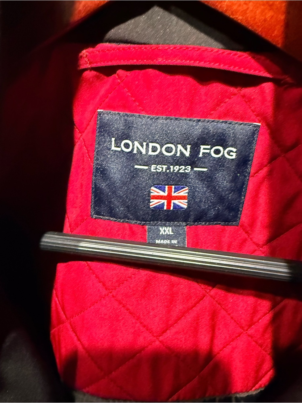 London Fog XXL Classic Black Hooded Belted Raincoat Trench Red Quilted Lining - Picture 6 of 11